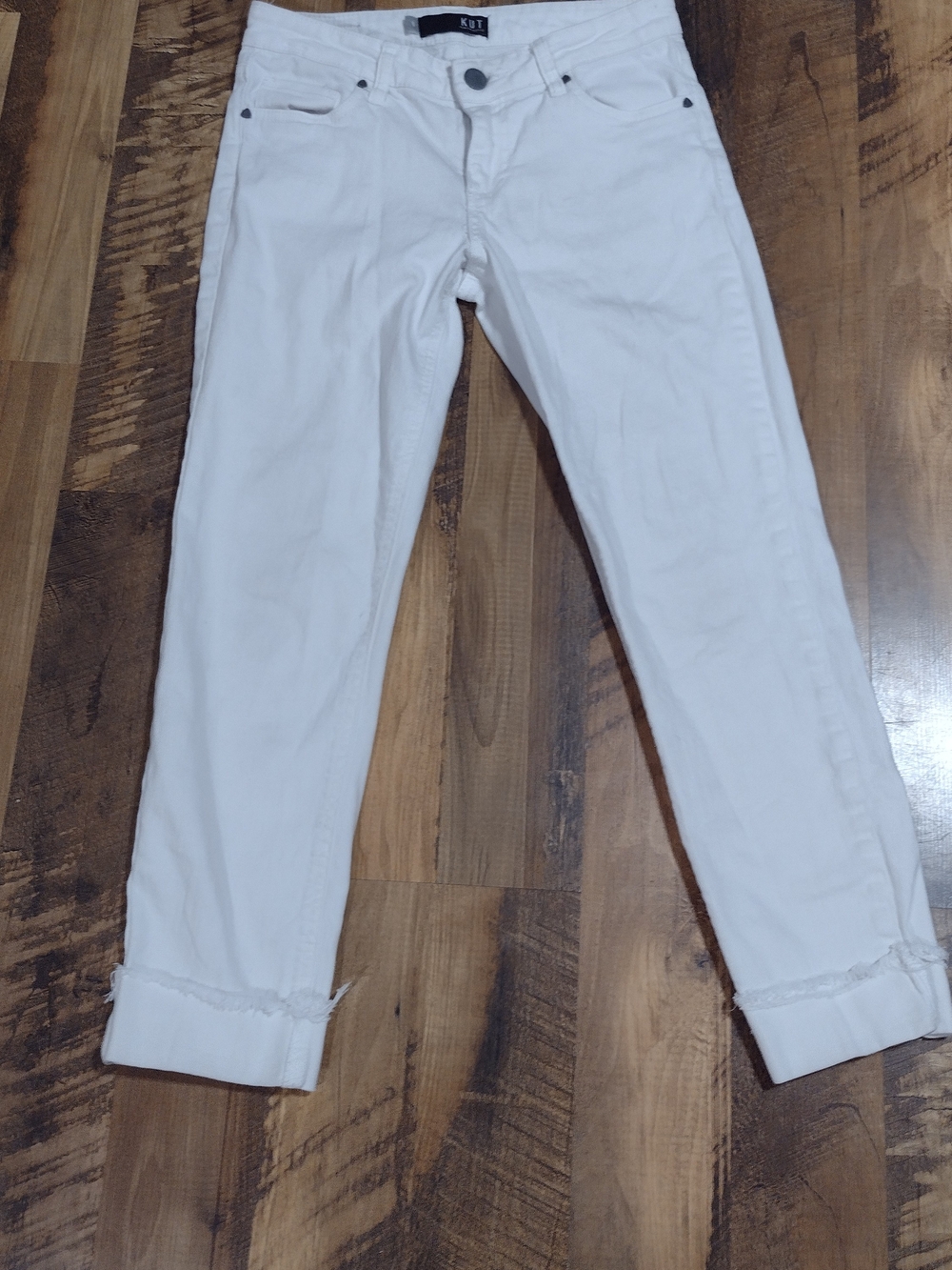 Kut from the Kloth White Cropped Chino Pants
